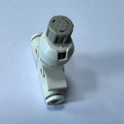 Instalações de mangueira pneumática concebidas de forma eficiente para fios NPT e porte G1/8